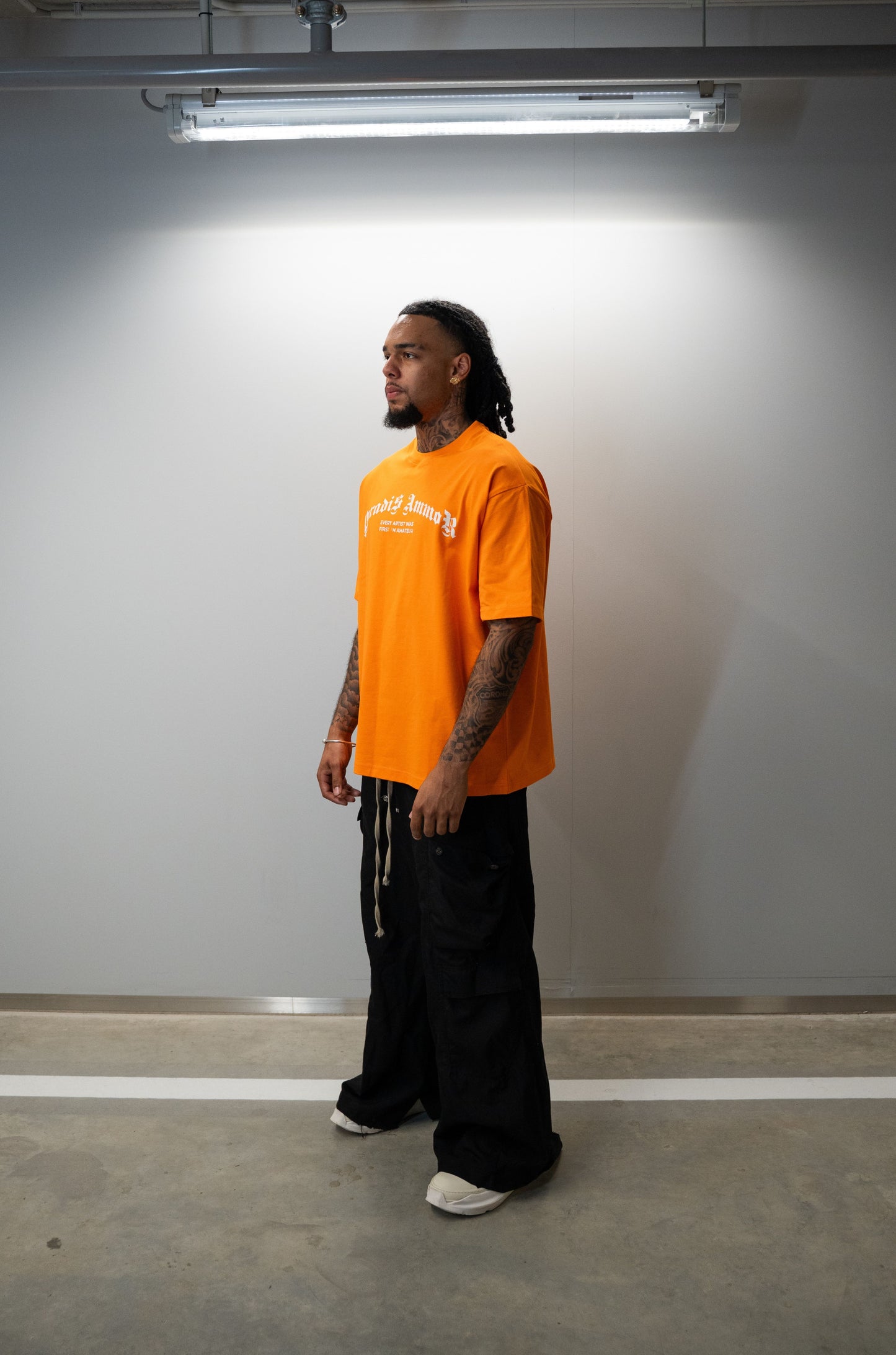 ARTIST TEE
